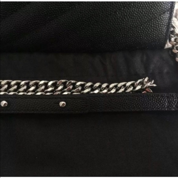 Wallets on chain. - Picture 5 of 5